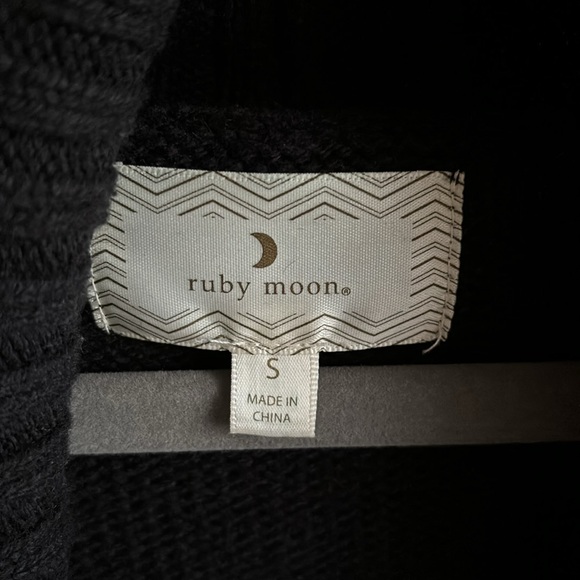 Ruby Moon Open Cardigan - Picture 4 of 8